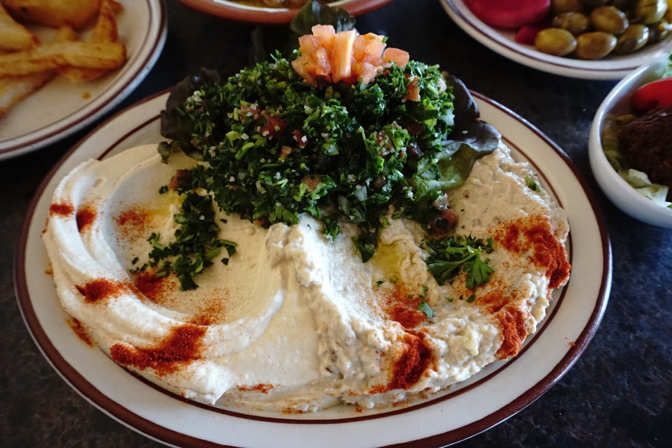 Lebanese food - hummus